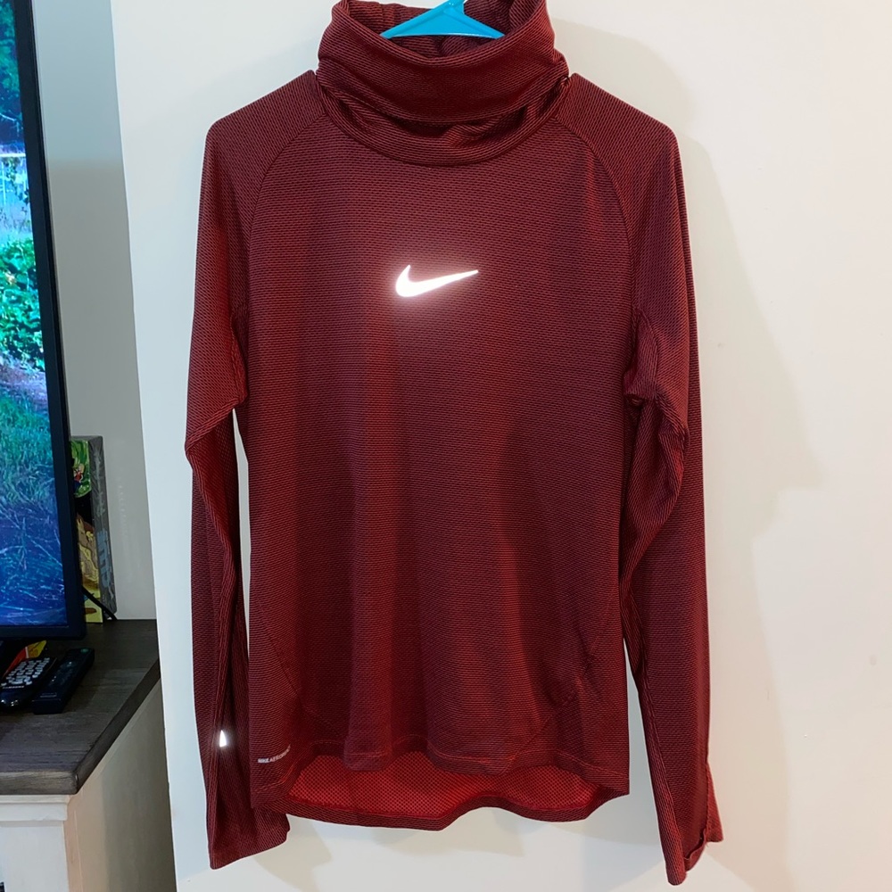 Nike Men’s Mock Neck Athletic Shirt